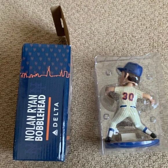 🆕 Nolan Ryan SGA 2014 Mets 1969 New York Mets Bobblehead ⭐️ - Picture 3 of 5